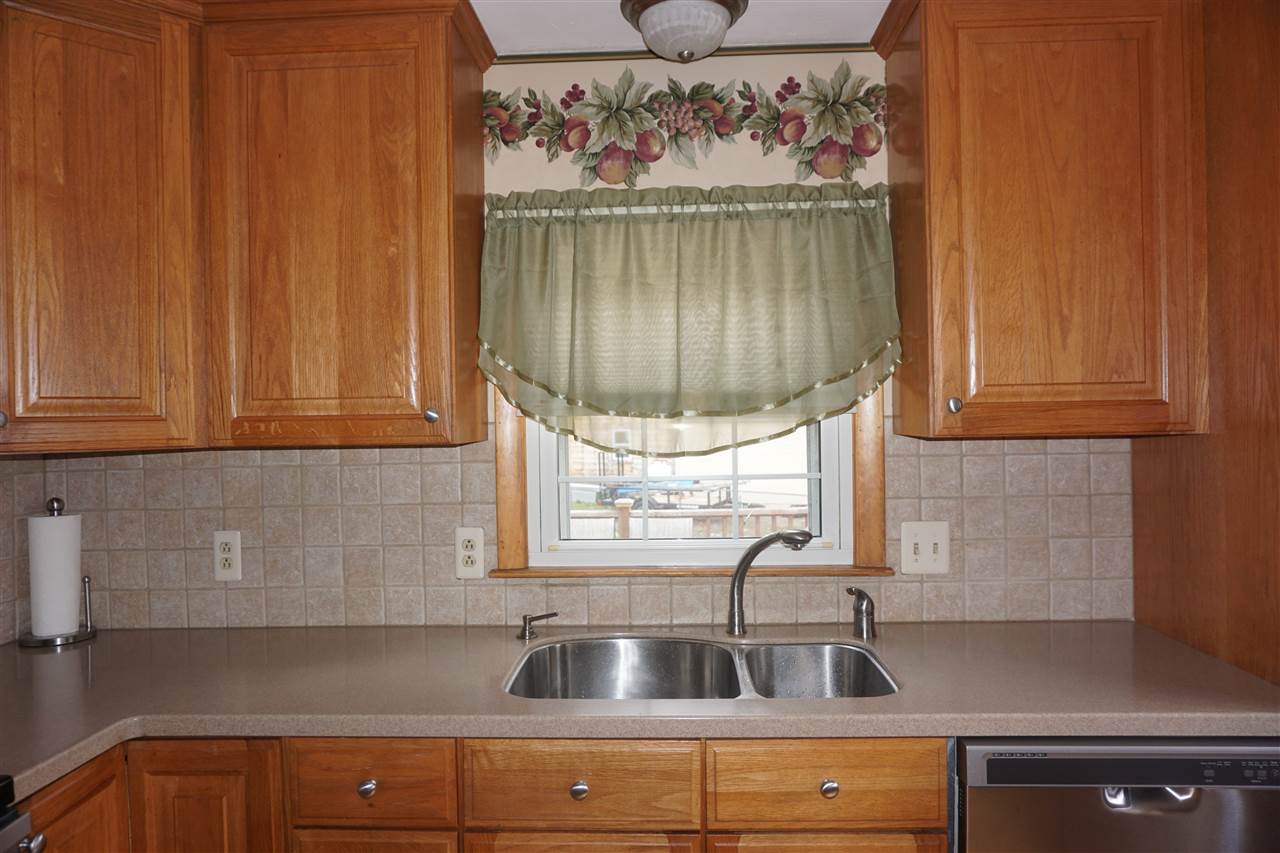 390 Main Dunstable Road Nashua, NH 03062 - Photo 13 of 35