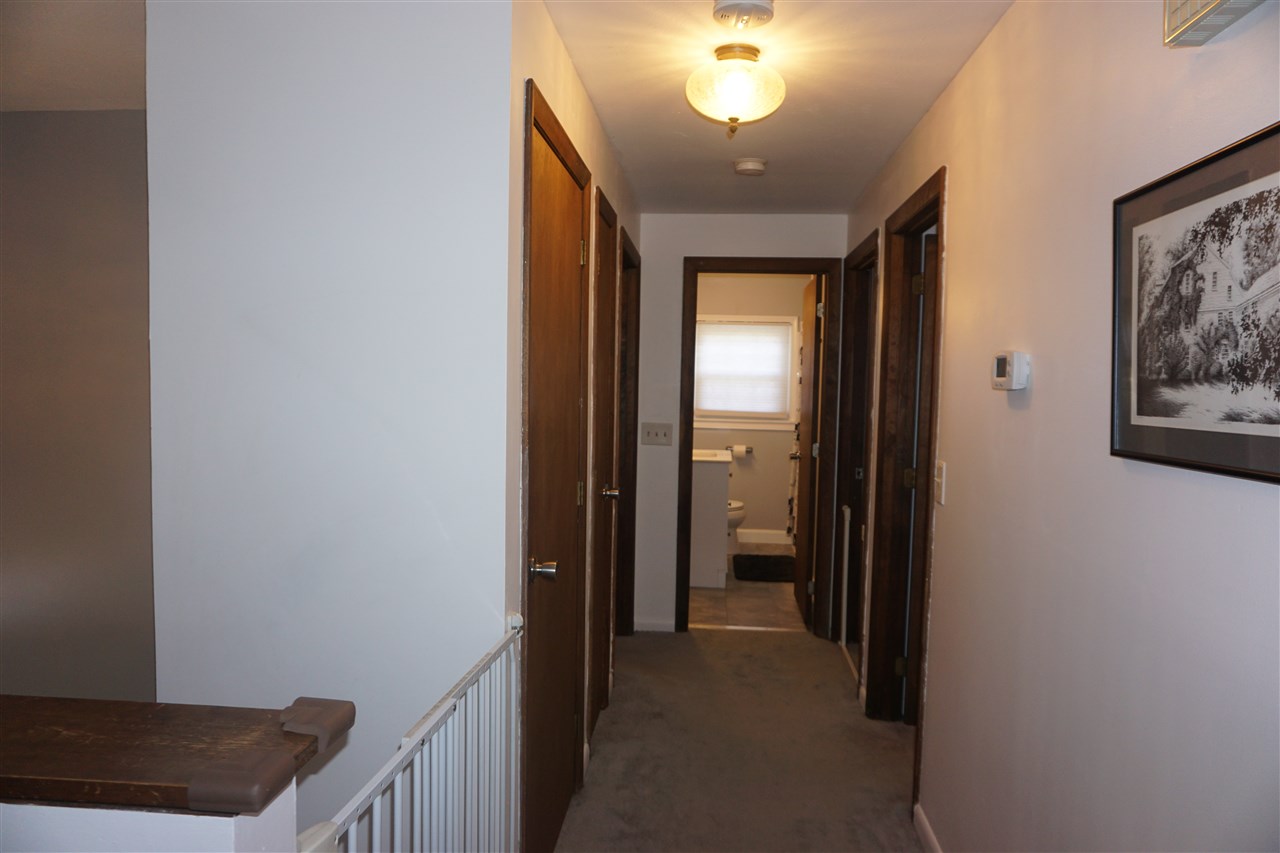 390 Main Dunstable Road Nashua, NH 03062 - Photo 15 of 35