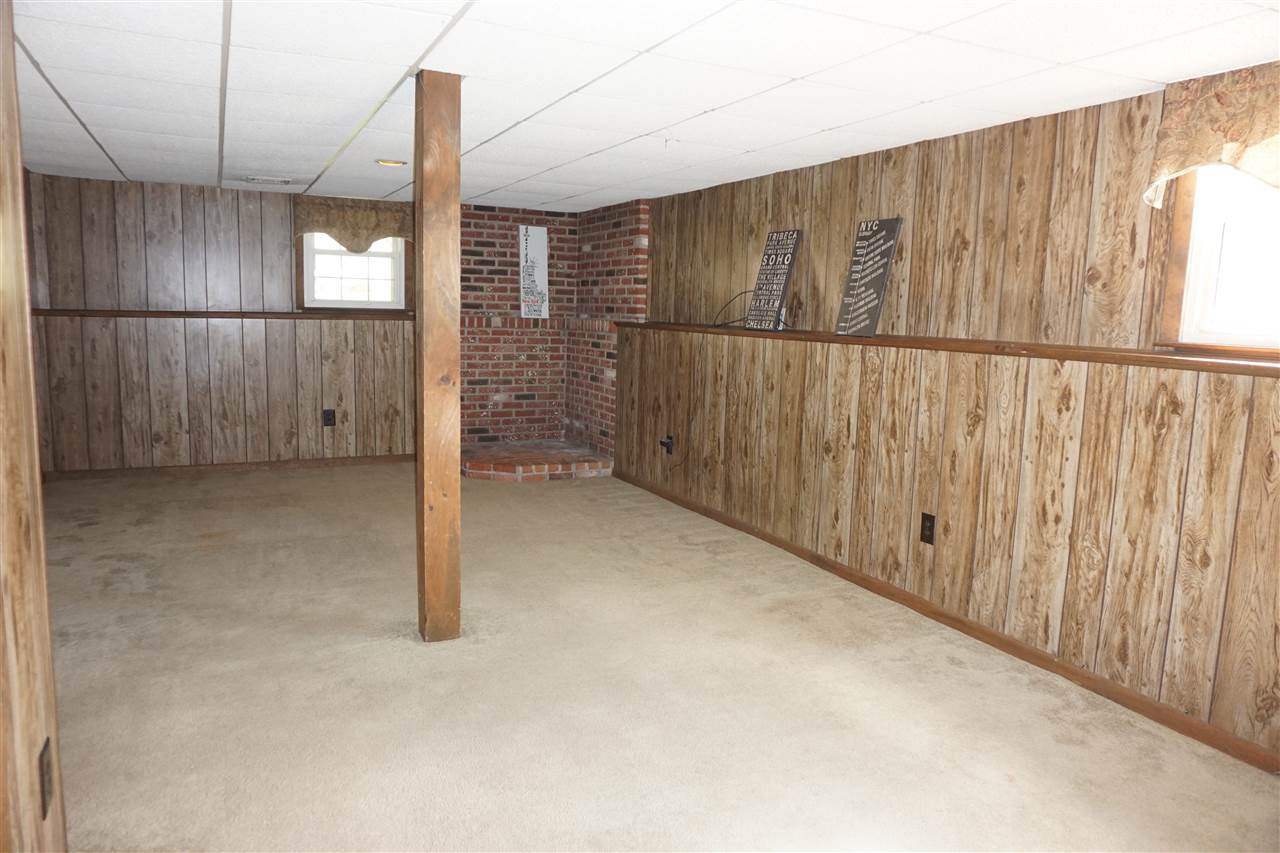 390 Main Dunstable Road Nashua, NH 03062 - Photo 24 of 35