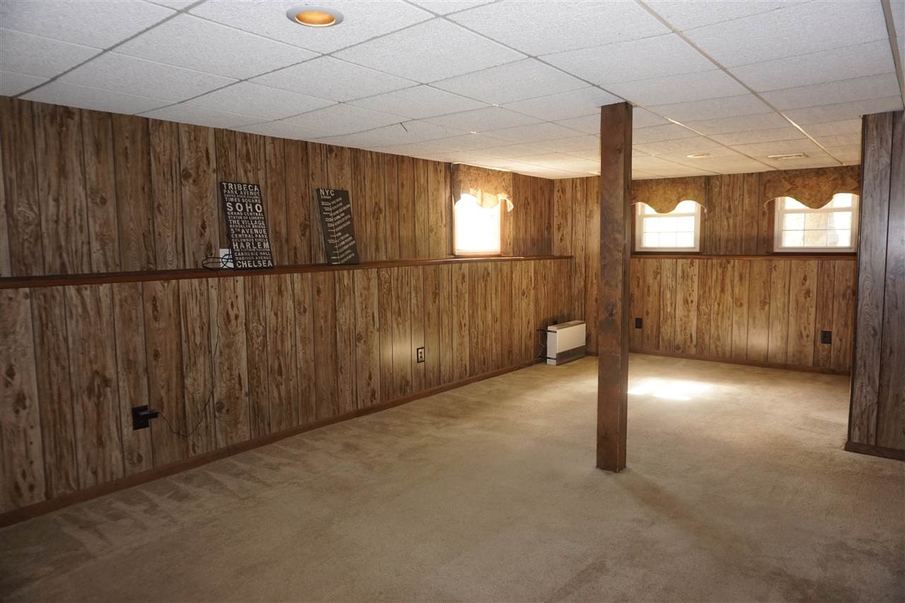 390 Main Dunstable Road Nashua, NH 03062 - Photo 26 of 35