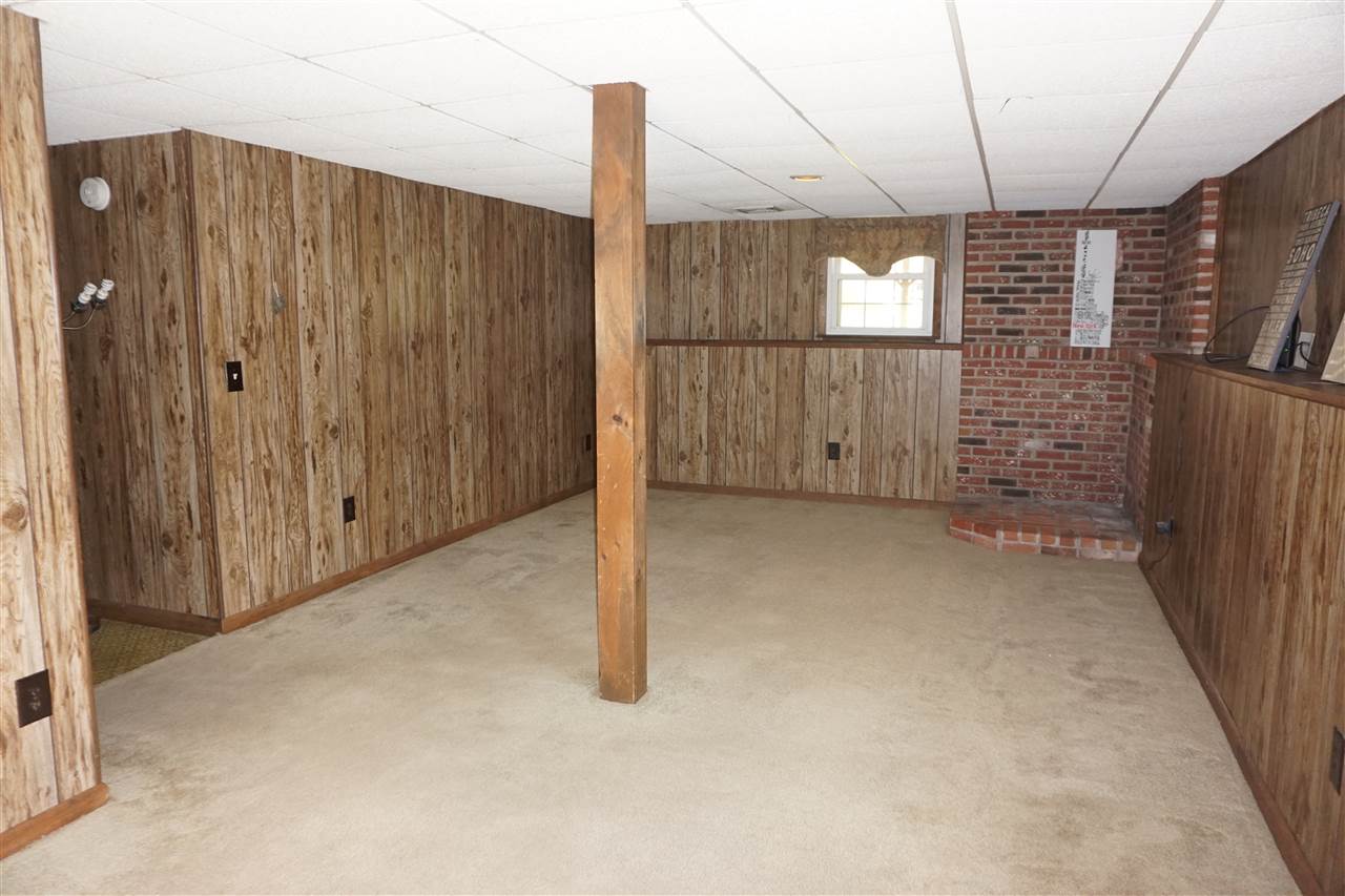 390 Main Dunstable Road Nashua, NH 03062 - Photo 27 of 35