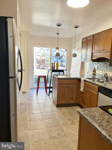 12157 Captiva Court Reston, VA 20191 - Photo 11 of 30