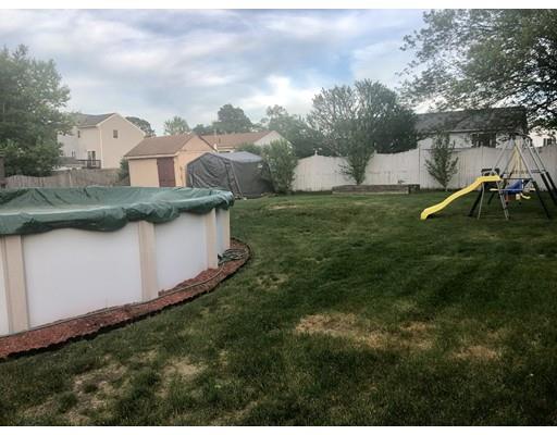 29 Pheasant Drive Springfield, MA 01119 - Photo 4 of 16 Gallery Image 4