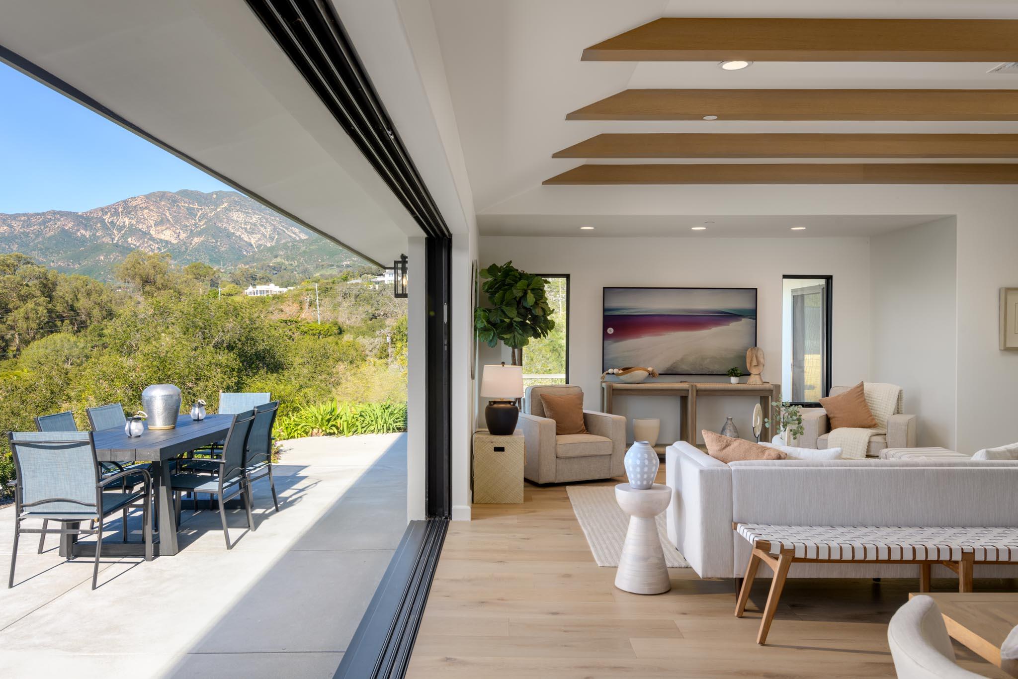 480 Toro Canyon Road Carpinteria, CA 93013 - Photo 6 of 23 Living Room