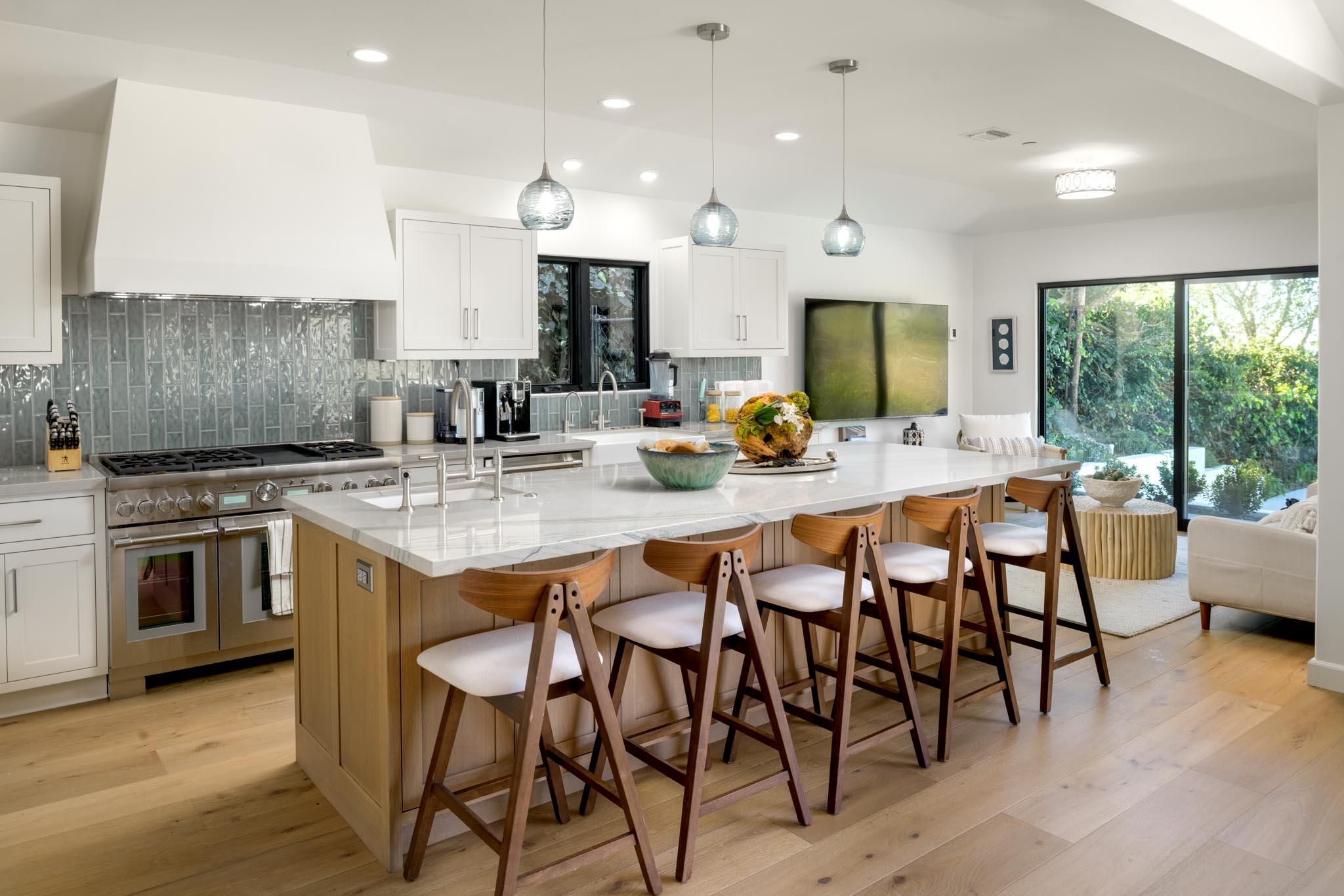 480 Toro Canyon Road Carpinteria, CA 93013 - Photo 8 of 23 Kitchen