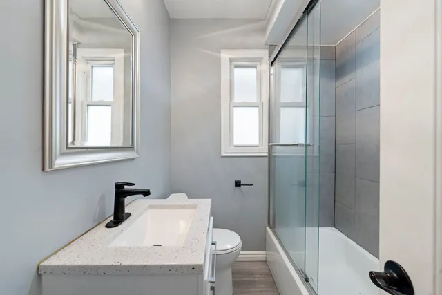 $3,250 | 4630 West Montana Street, Chicago, IL 60639