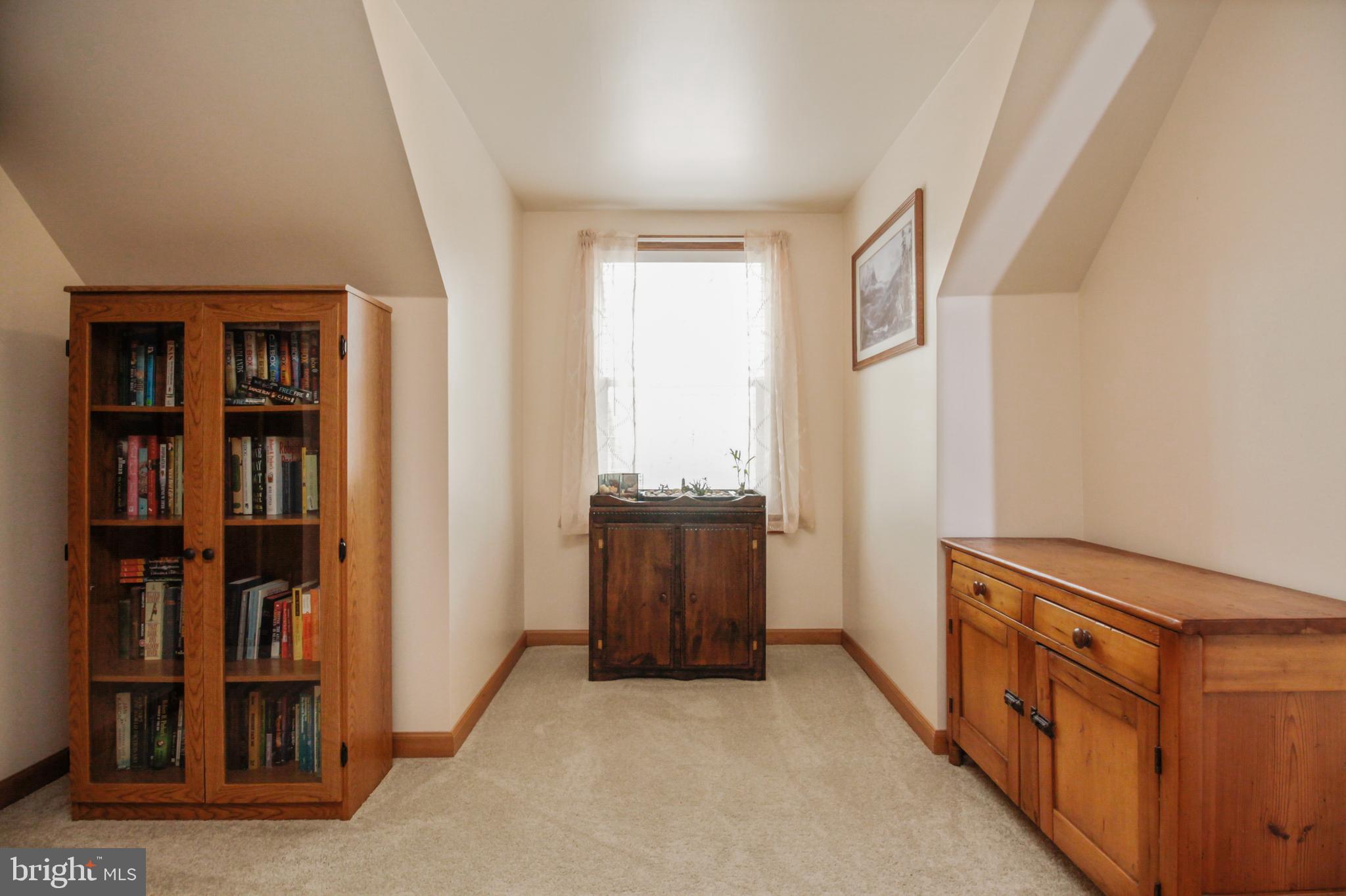 16 Cool Run Road Bridgeton, NJ 08302 - Photo 22 of 33 another view of the Loft/ Office area