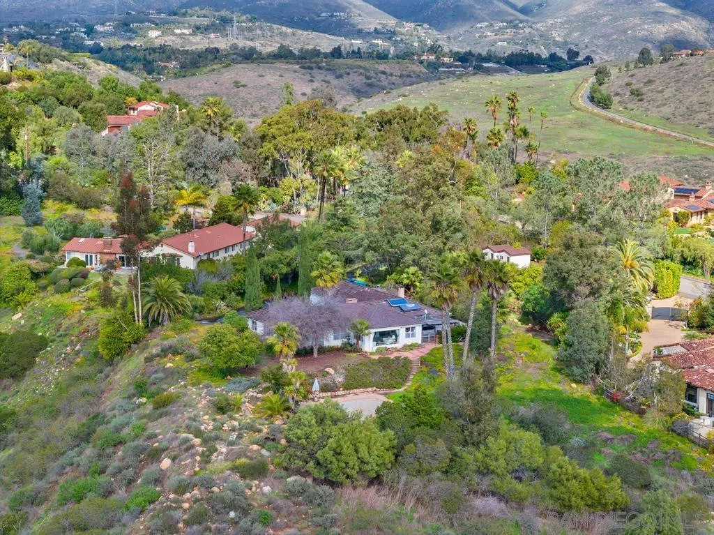 16574 Zumaque Rancho Santa Fe, CA 92067 - Photo 29 of 51 Gallery Image 29