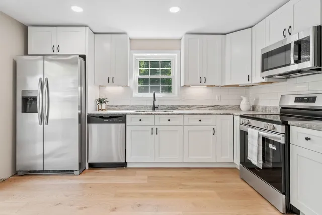 $420,000 | 20 Millstream Lane, Concord, NH 03303