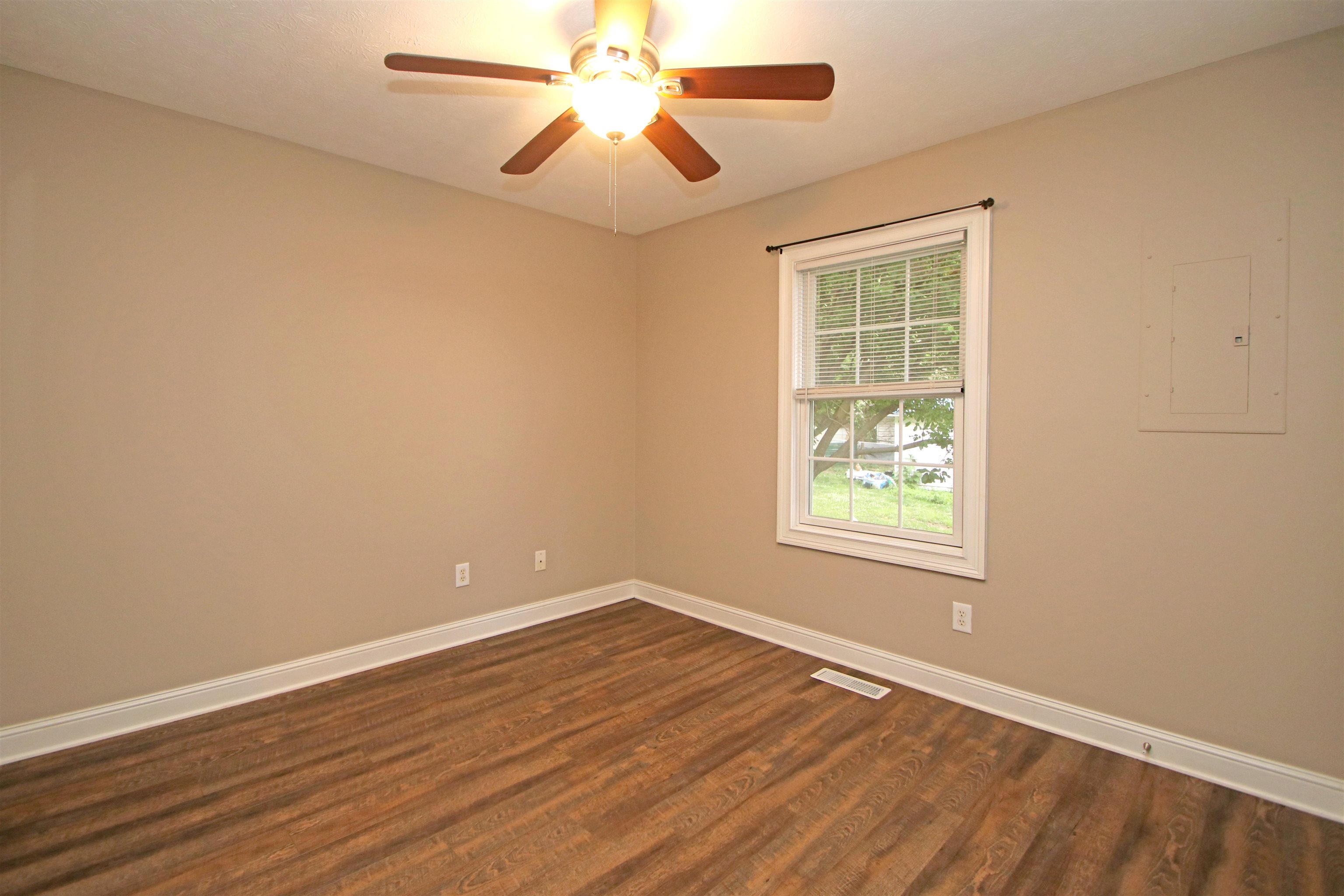 438 West Market Street Harrisonburg, VA 22802 - Photo 16 of 17