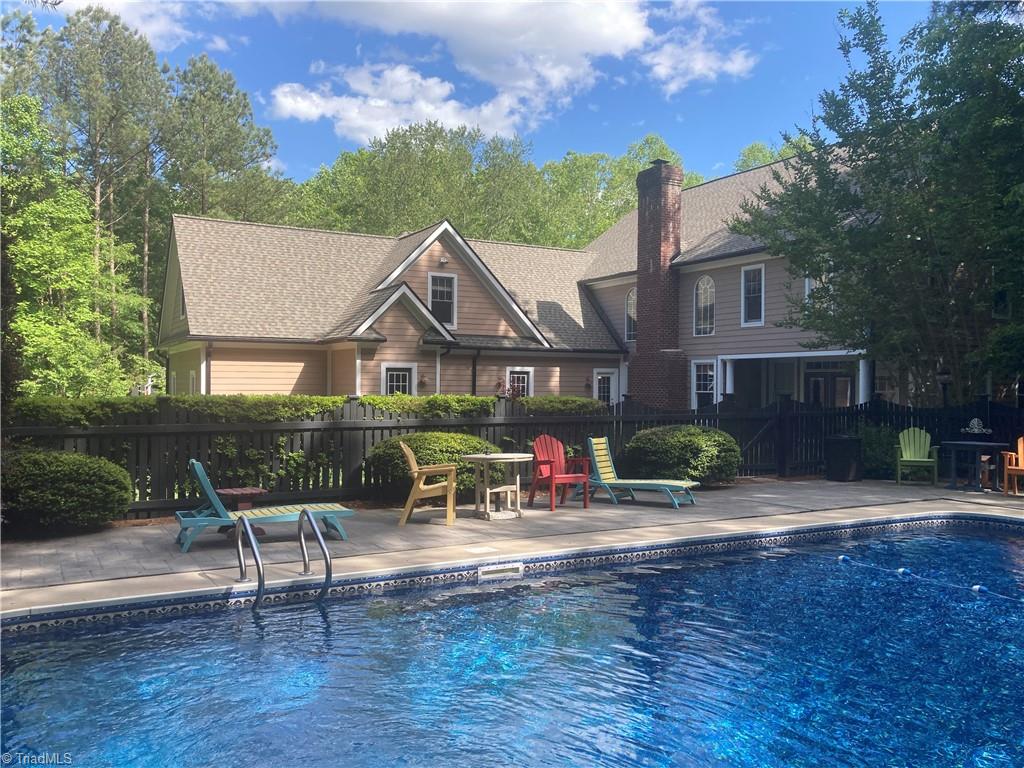 Welcome to 7381 Bullard Road!