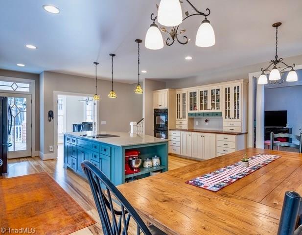 7381 Bullard Road Clemmons, NC 27012 - Photo 11 of 36 Kitchen viewed from large dining area