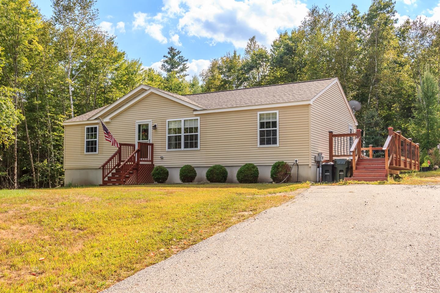 10 Companion Road Deerfield, NH 03037 - Photo 1 of 54