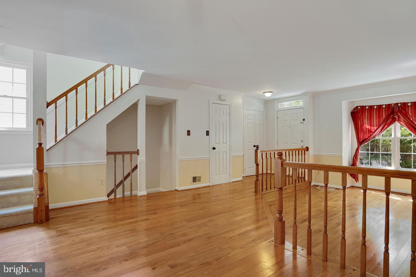 8890 Eagle Rock Lane Springfield, VA 22153 - Photo 5 of 20