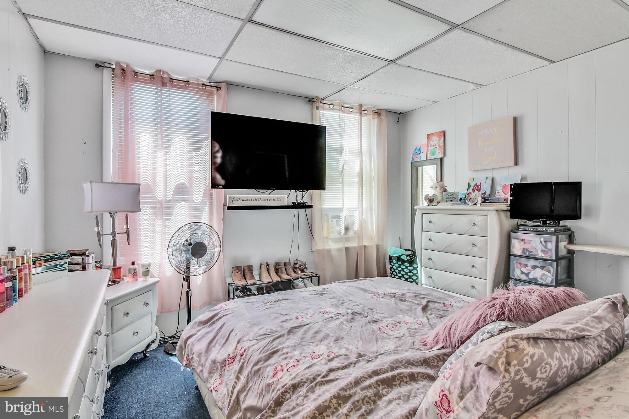 751 Locust Street Reading, PA 19604 - Photo 10 of 21 Gallery Image 10
