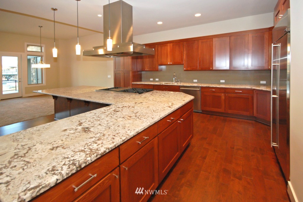 4223 Williams Avenue North Renton, WA 98056 - Photo 3 of 12