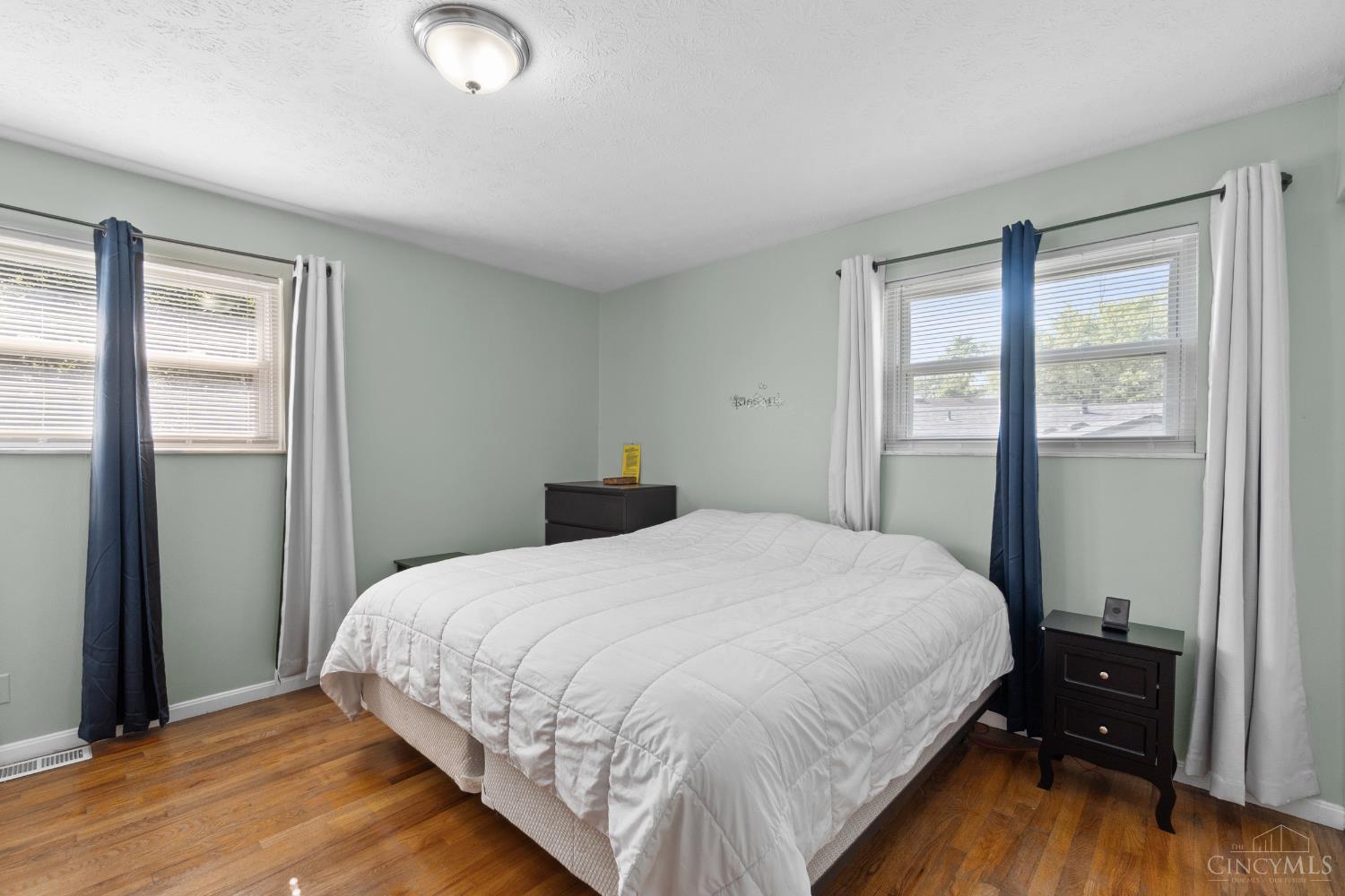 9986 Shellbark Lane Cincinnati, OH 45231 - Photo 8 of 26