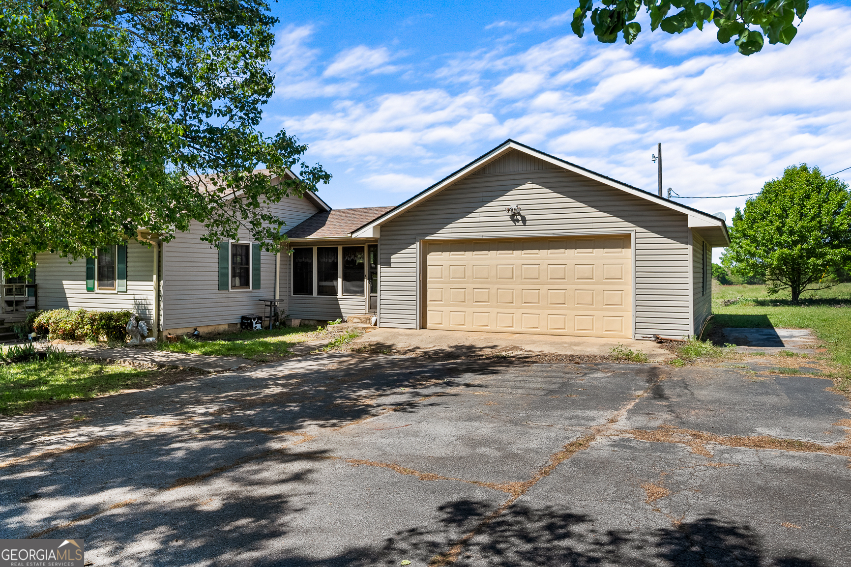 696 Hickory Crossing Road Hartwell, GA 30643 - Photo 29 of 33