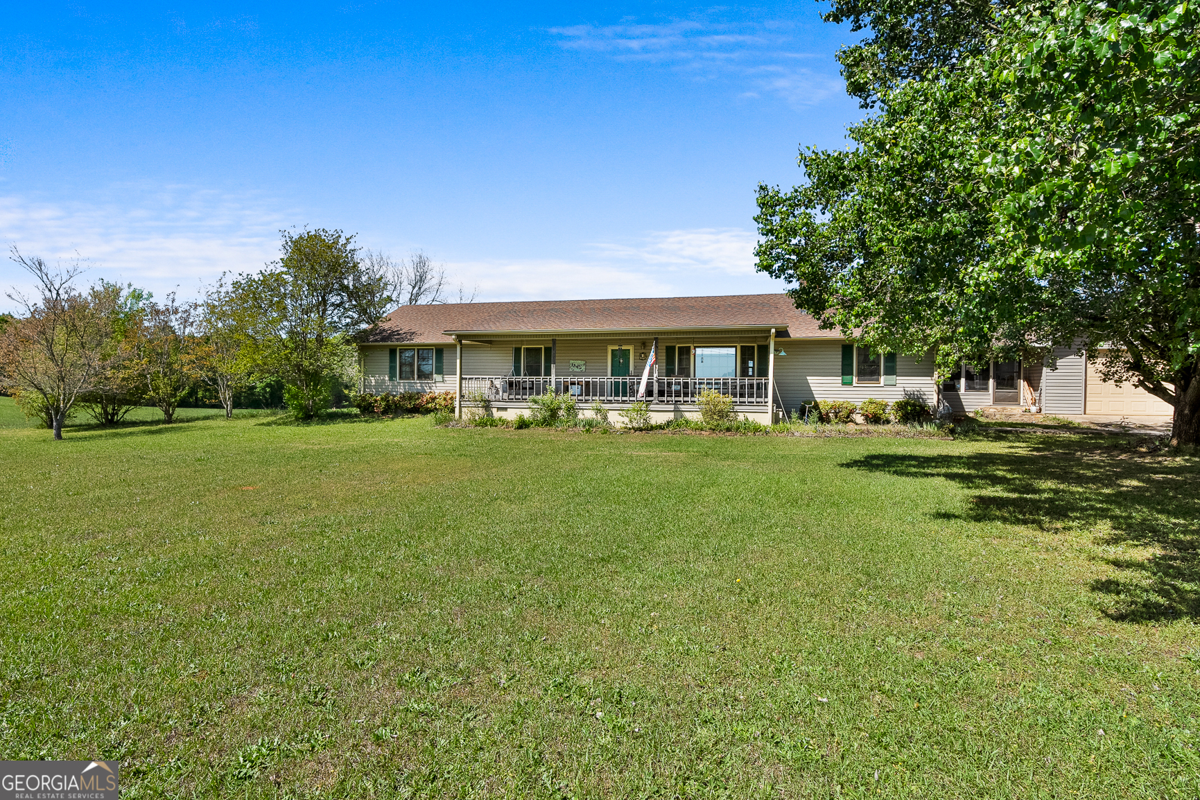 696 Hickory Crossing Road Hartwell, GA 30643 - Photo 10 of 33