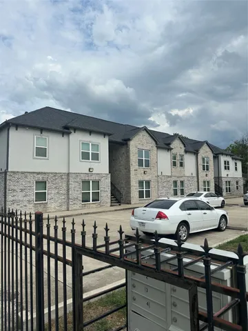 $1,400 | 2942 Altoona Street, Unit 3, Houston, TX 77026