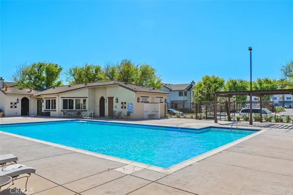 $658,000 | 814 Pyramid Court, Corona, CA 92878