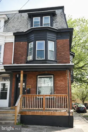 $174,900 | 2111 Penn Street, Harrisburg, PA 17110