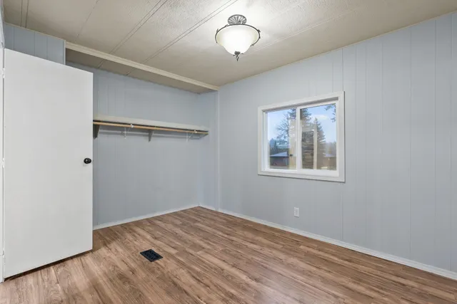 $73,000 | 35312 North Newport Highway, Unit 246, Chattaroy, WA 99003