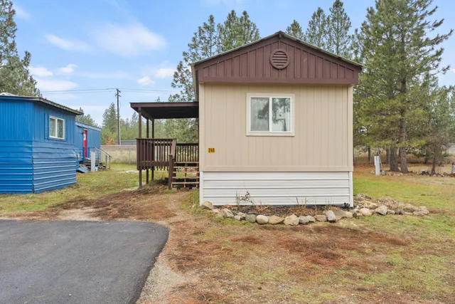 $73,000 | 35312 North Newport Highway, Unit 246, Chattaroy, WA 99003