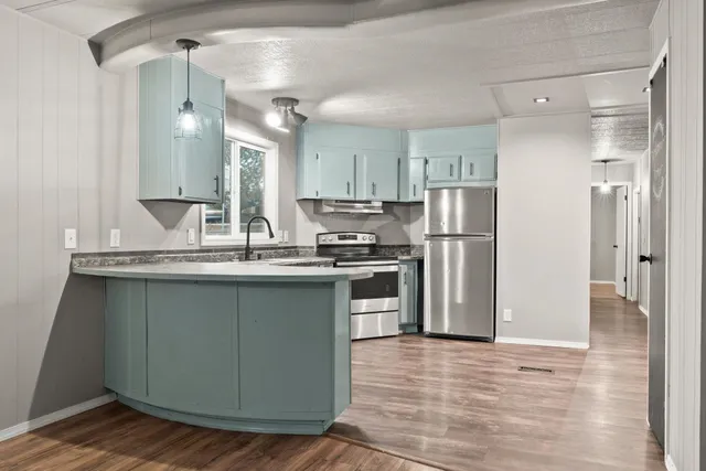 $73,000 | 35312 North Newport Highway, Unit 246, Chattaroy, WA 99003