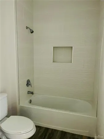 $1,250 | 4904 North Crown Point, Unit 3, Pharr, TX 78577