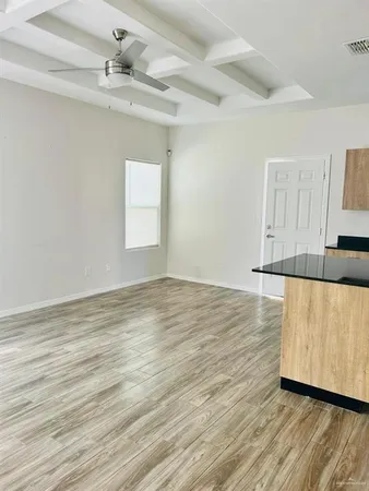 $1,250 | 4904 North Crown Point, Unit 3, Pharr, TX 78577