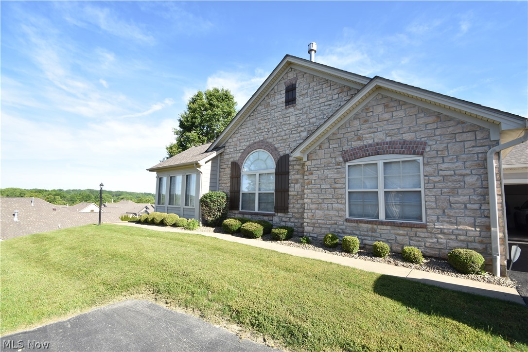 9151 Springfield Road, Unit 1803 Youngstown, OH 44514 - Photo 1 of 27