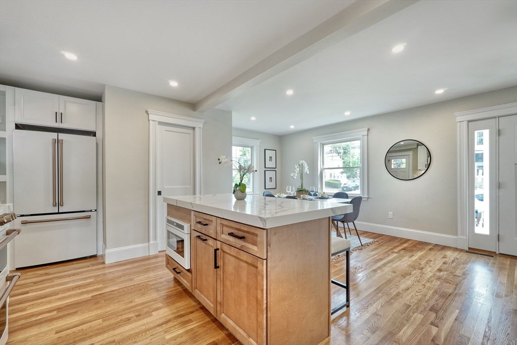 109 West Foster Street Melrose, MA 02176 - Photo 12 of 41