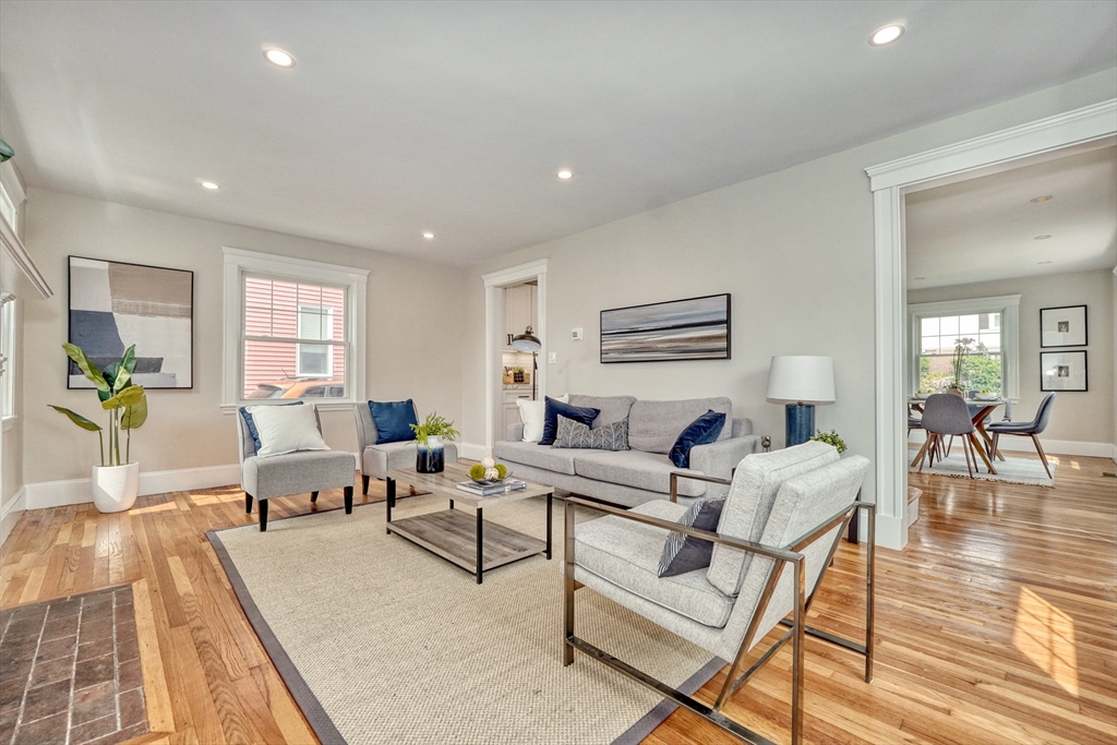 109 West Foster Street Melrose, MA 02176 - Photo 17 of 41