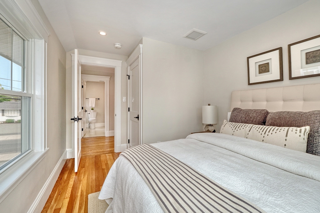 109 West Foster Street Melrose, MA 02176 - Photo 25 of 41