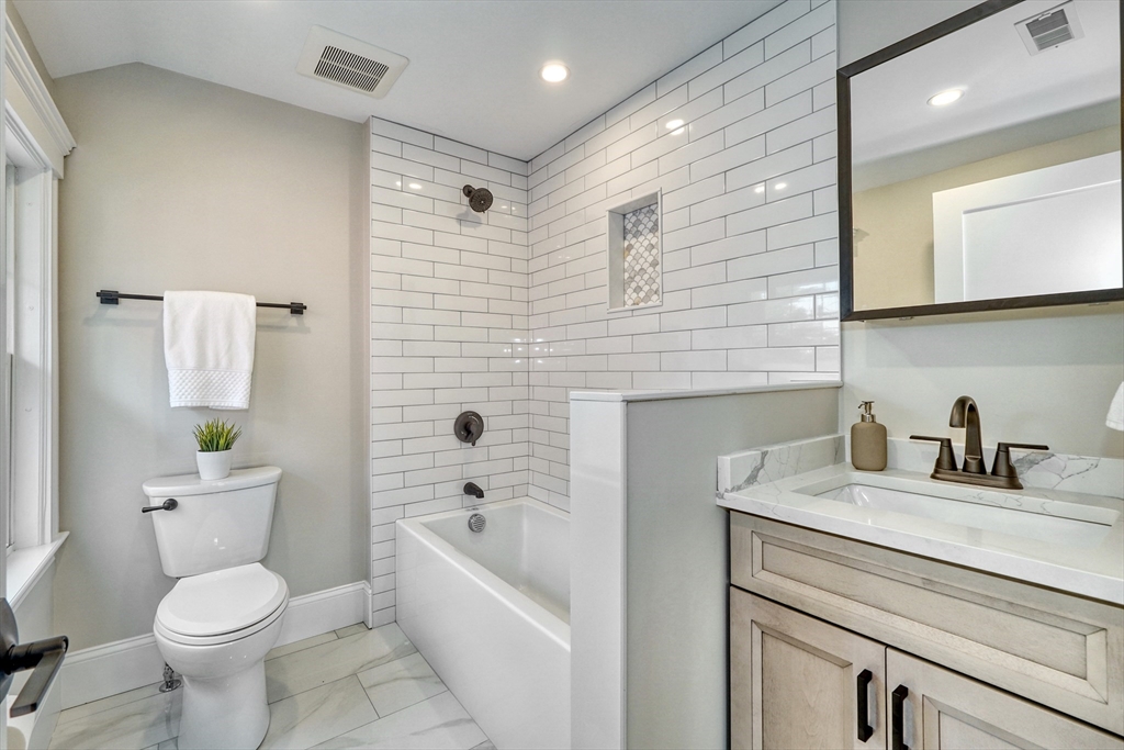 109 West Foster Street Melrose, MA 02176 - Photo 29 of 41