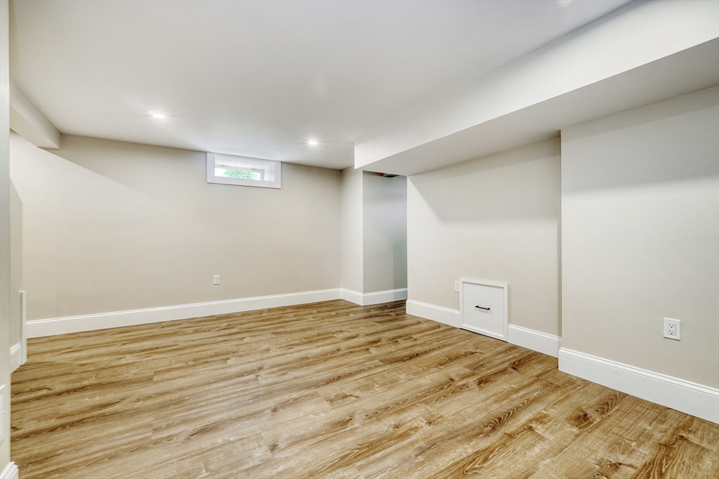 109 West Foster Street Melrose, MA 02176 - Photo 36 of 41