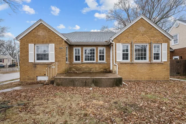 $155,000 | 1838 37th Street, Rock Island, IL 61201