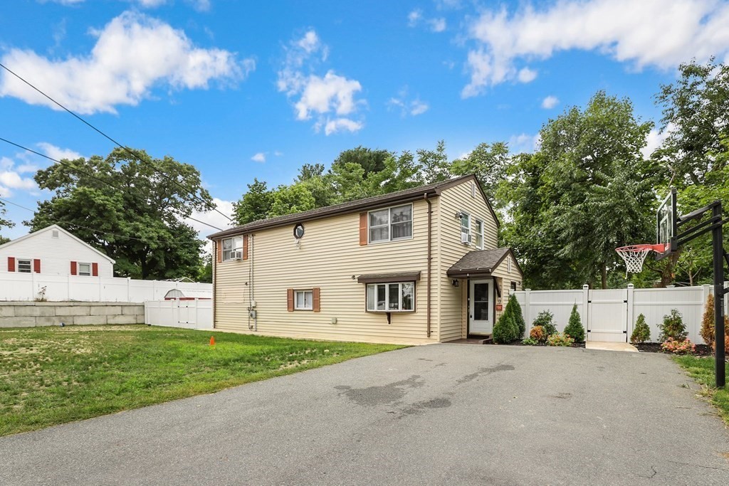 9 Indian Road Holbrook, MA 02343 - Photo 23 of 27