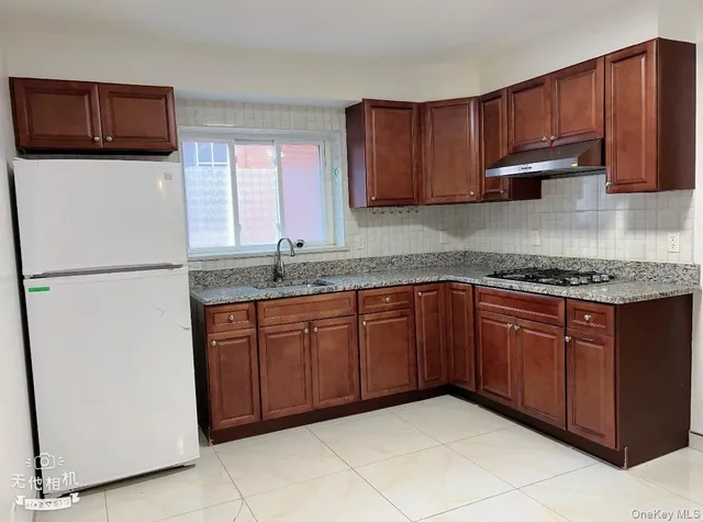 $3,200 | 142-24 59th Avenue | Queensboro Hill