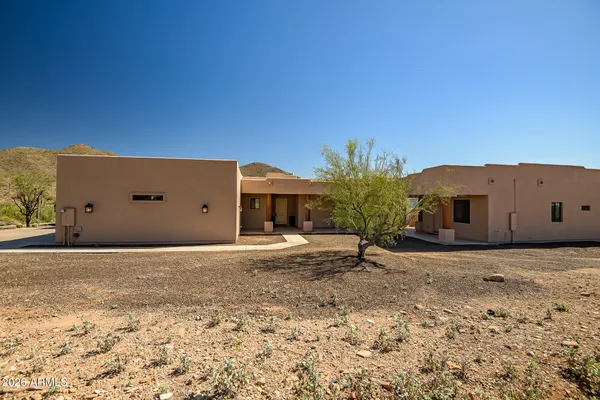 $1,474,900 | 1121 East Saddle Mountain Road, Phoenix, AZ 85086