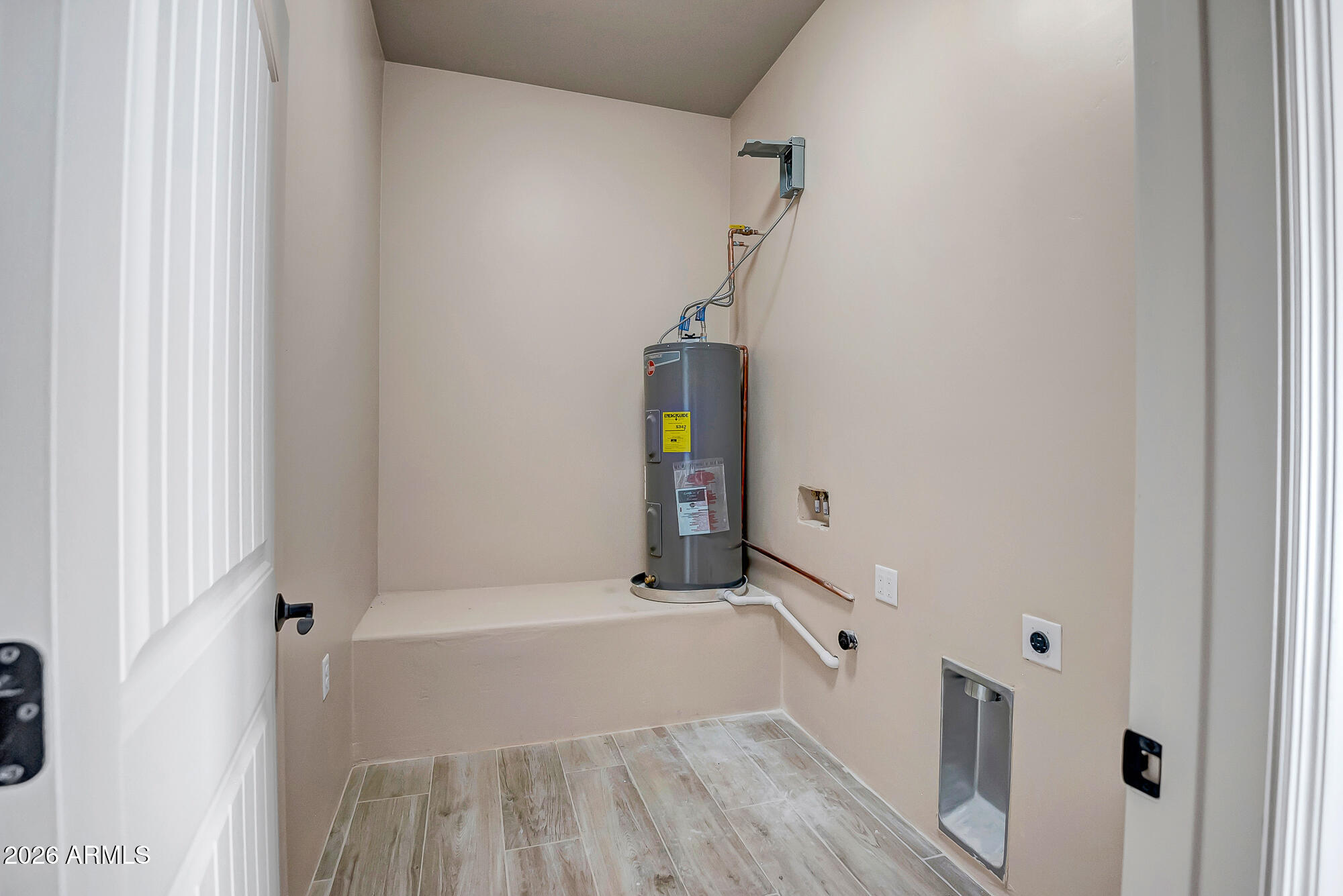 1121 East Saddle Mountain Road Phoenix, AZ 85086 - Photo 45 of 49 a view of a hallway view with staircase