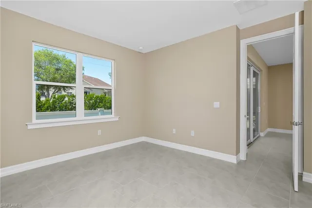 $420,000 | 1033 Tranquil Brook Drive, Naples, FL 34114