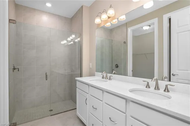 $420,000 | 1033 Tranquil Brook Drive, Naples, FL 34114