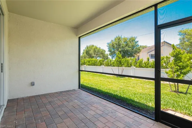 $420,000 | 1033 Tranquil Brook Drive, Naples, FL 34114