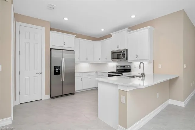 $420,000 | 1033 Tranquil Brook Drive, Naples, FL 34114