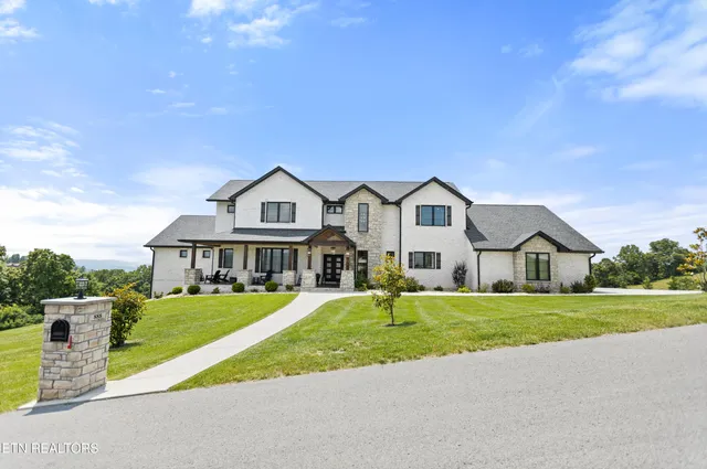 $1,375,000 | 888 Smokey Quartz Boulevard, New Tazewell, TN 37825