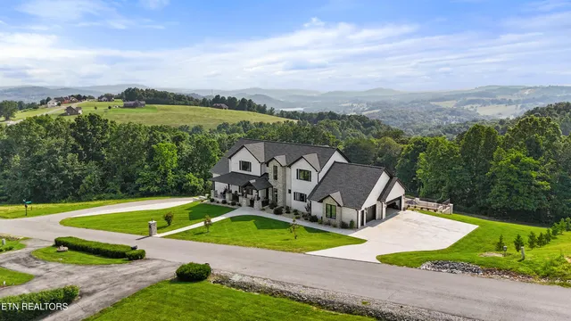 $1,375,000 | 888 Smokey Quartz Boulevard, New Tazewell, TN 37825