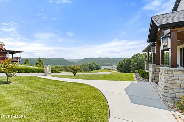$1,375,000 | 888 Smokey Quartz Boulevard, New Tazewell, TN 37825