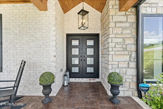 $1,375,000 | 888 Smokey Quartz Boulevard, New Tazewell, TN 37825